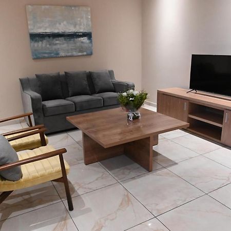 Hotel Astral Abidjan Luaran gambar