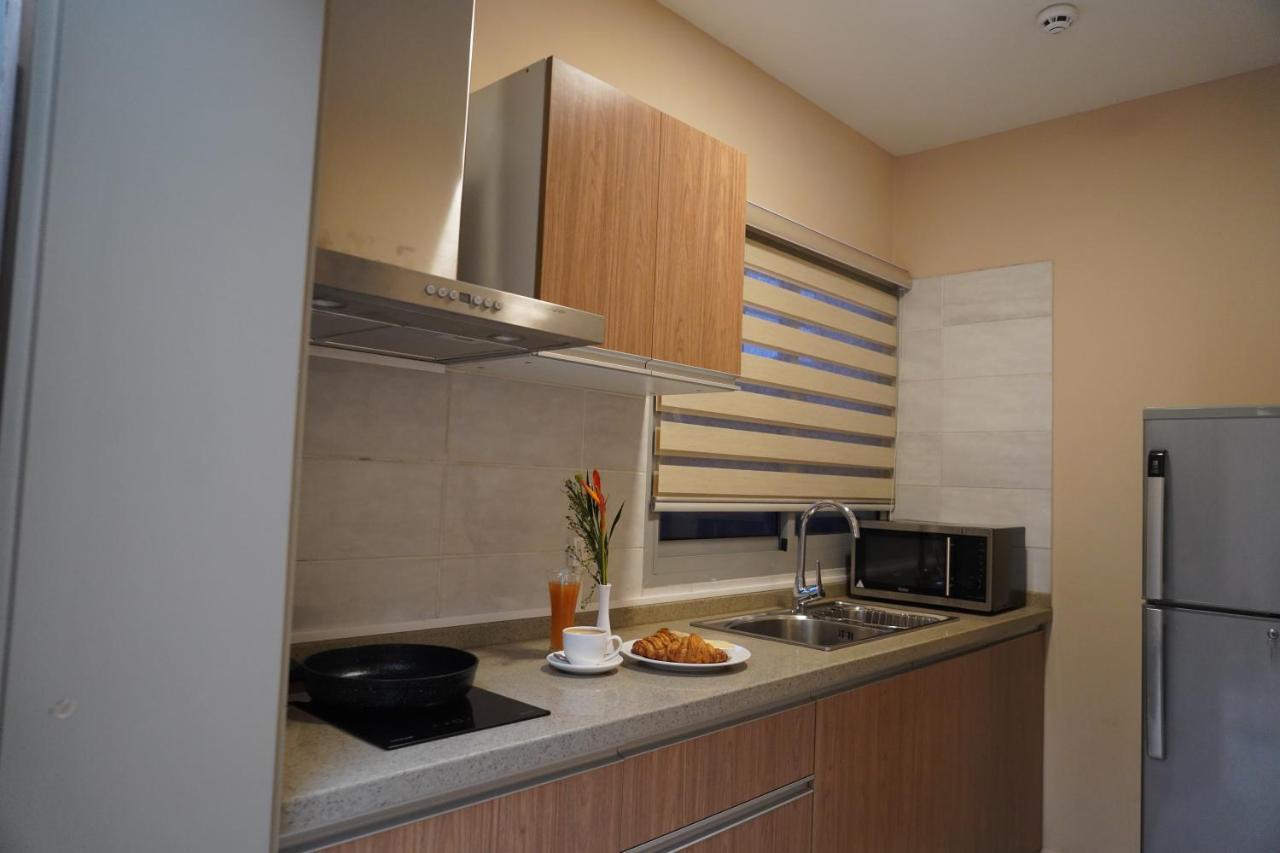 Hotel Astral Abidjan Luaran gambar